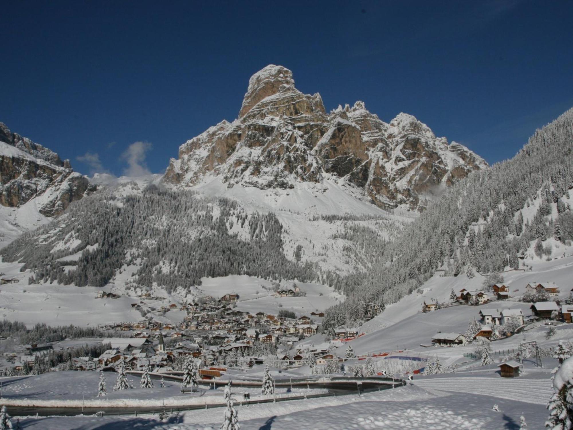 Garni Tofana Hotel Corvara In Badia Exterior photo