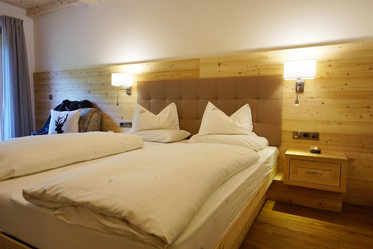 Garni Tofana Hotel Corvara In Badia Exterior photo